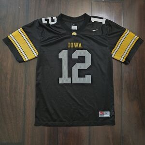 Youth Boys Nike Black and Yellow Iowa Hawkeyes #12 Jersey Size Large 16/18